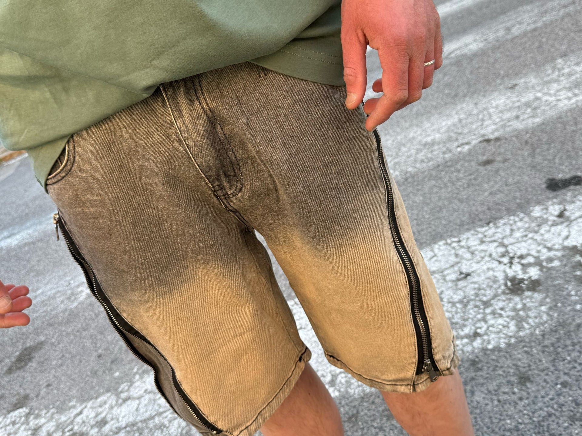 Bermuda zippone