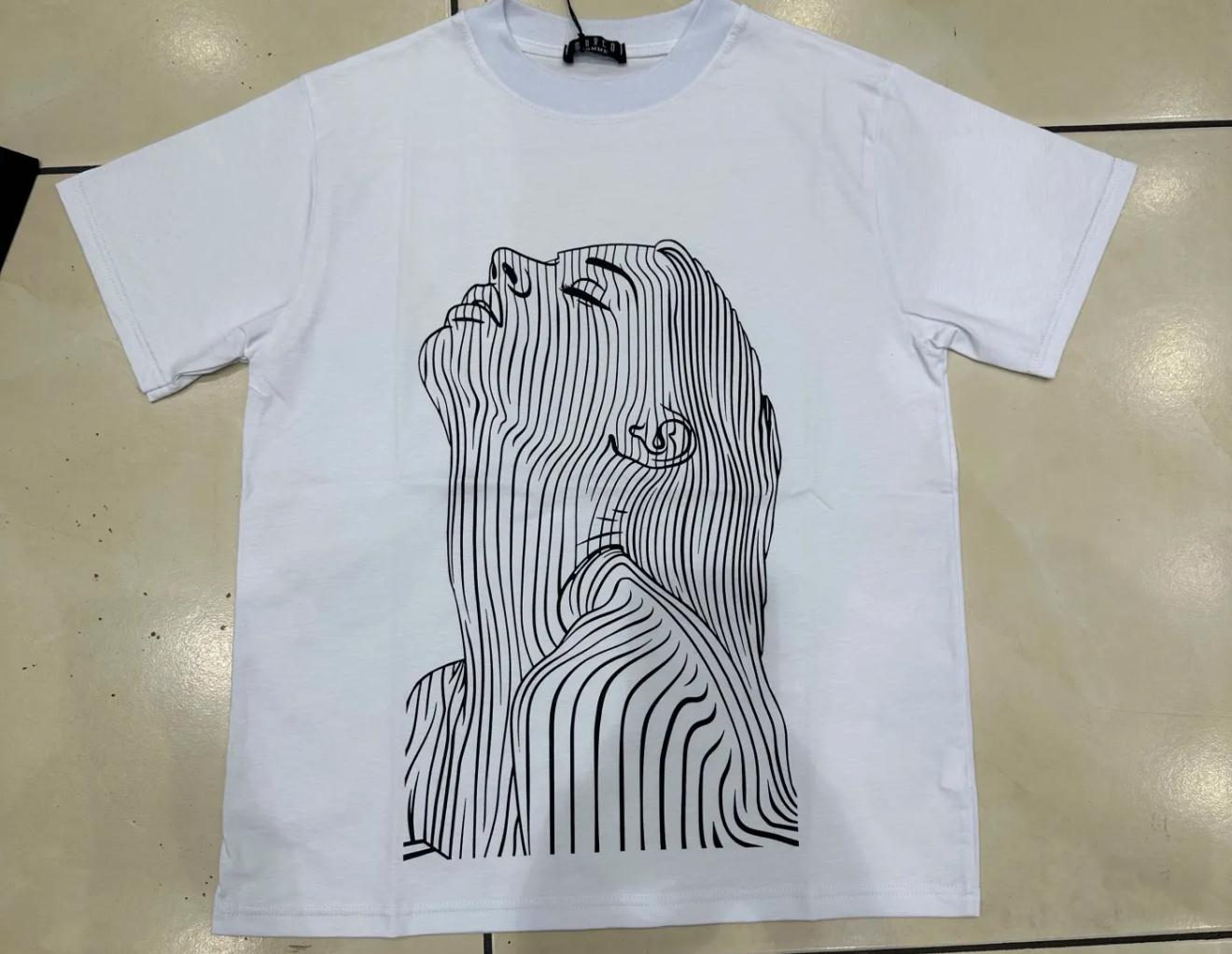 T-Shirt Girl