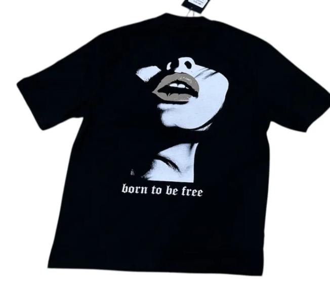 T-shirt Free
