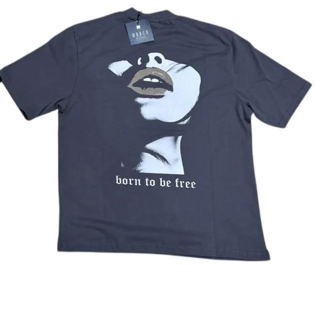 T-shirt Free
